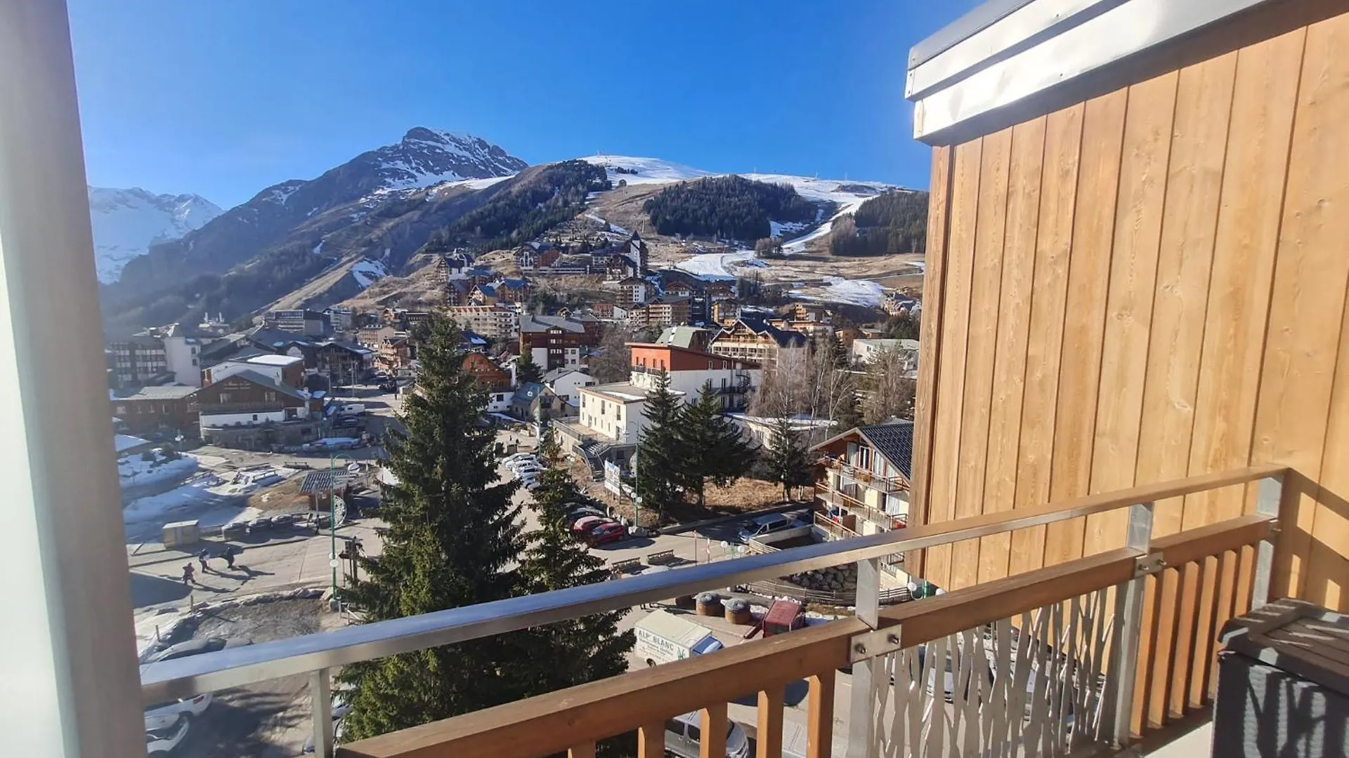 Apartment Lauvitel By Interhome Les Deux Alpes